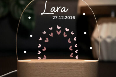 Nachtlicht Kinder & Baby personalisiert - Regenbogen Herzen