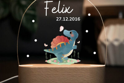 Nachtlicht Kinder & Baby personalisiert - Dino mit Schmetterling