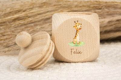 Zahndose für Milchzähne personalisiert - Giraffen Baby