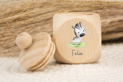 Zahndose Holz mit Name Personalisiert - Zebra Baby