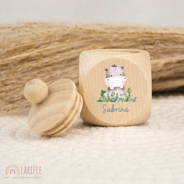 Zahndose Holz mit Name Personalisiert - Nilpferd