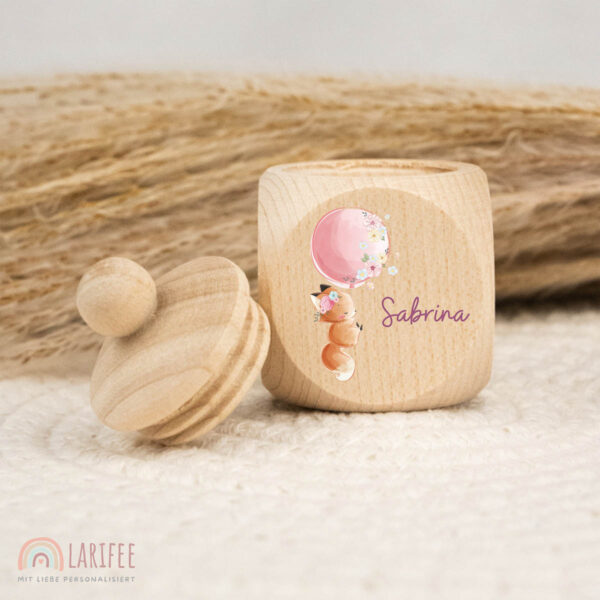 Zahndose Holz mit Name Personalisiert - Fuchs mit Luftballon