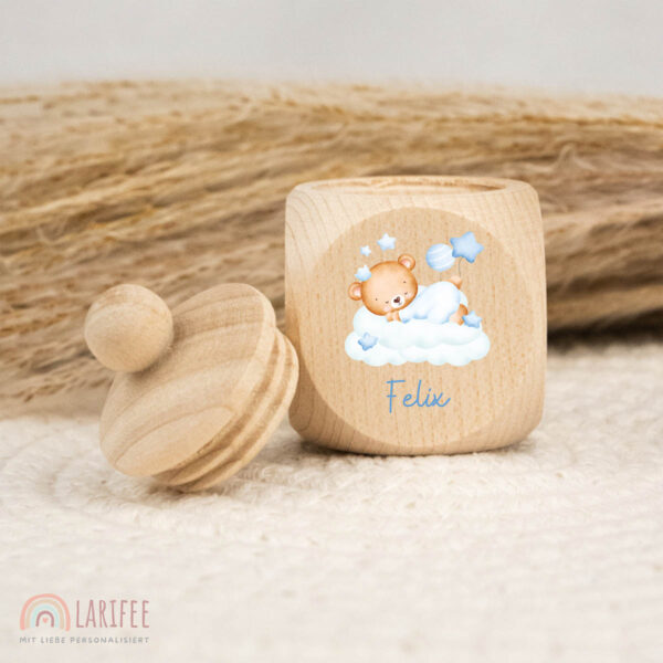 Zahndose Holz mit Name Personalisiert - Bär auf Wolke