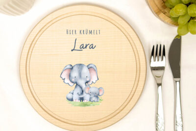 Frühstücksbrettchen Holz rund personalisiert - Elefanten