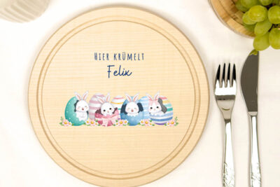 Frühstücksbrettchen Holz rund personalisiert - Ostern